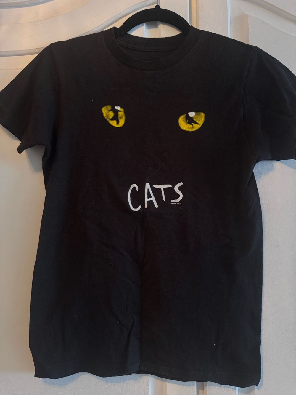 CATS Black Graphic T‑Shirt with Yellow Cat Eyes - Unbranded
